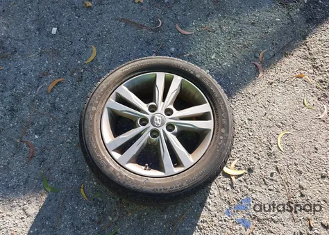 2018 Hyundai Elantra Sel из США, поврежденный, VIN 5NPD84LF7JH248252